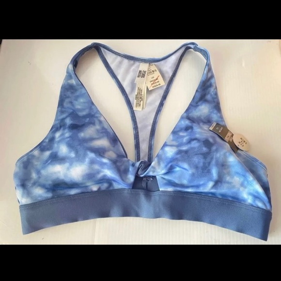 New with tag pink Victoria Secret sports bra